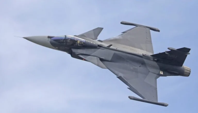 Ілюстративне фото винищувача Gripen