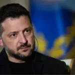 Президент України Володимир Зеленський під час заходу в Києві, 4 жовтня 2026 року (REUTERS/Thomas Peter).