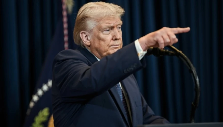 Дональд Трамп на передвиборчому мітингу в Сірак'юзі, штат Нью-Йорк