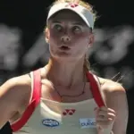 Даяна Ястремська тримає ракетку на турнірі, фото Арата Ямаока/TENNIS Club/ФТУ